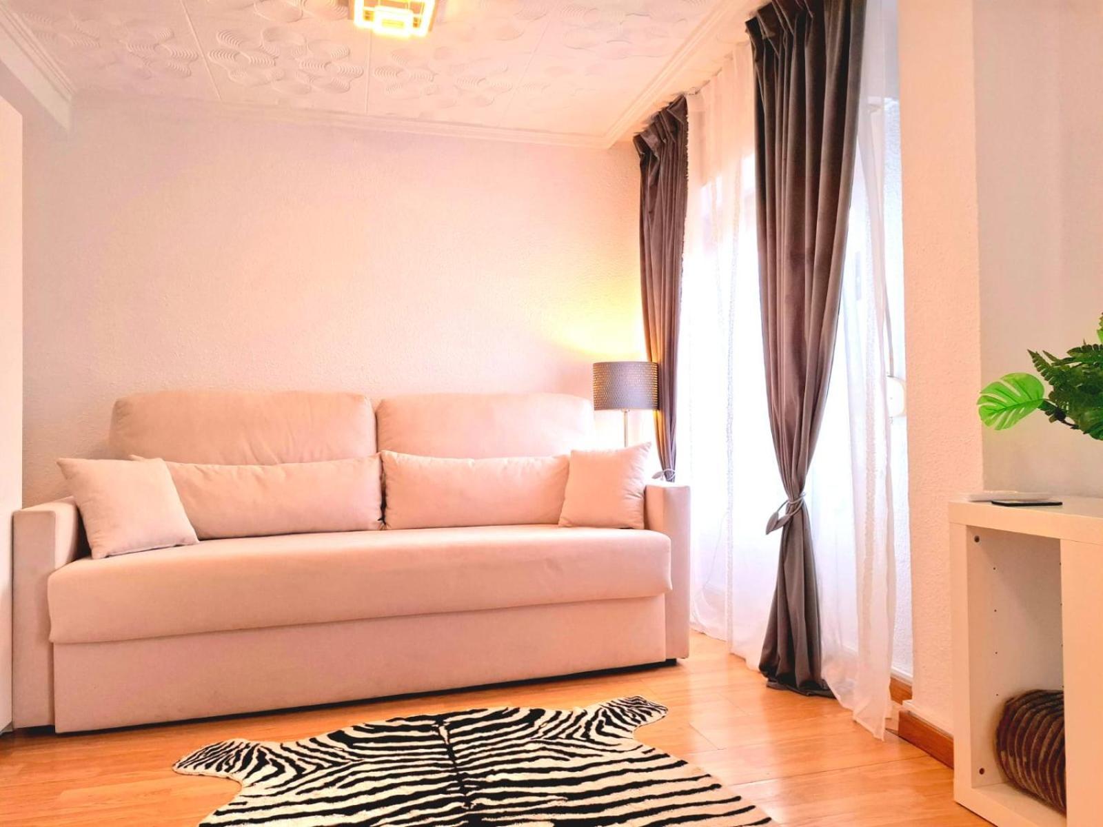 Boutique, Venecia, * Valence